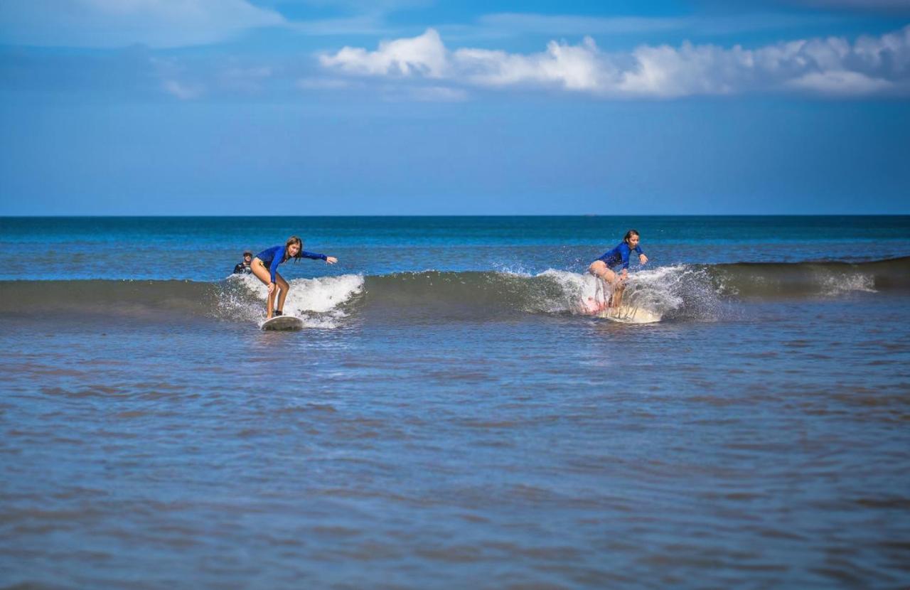 Surf Ranch Tamarindo Hotel Eksteriør billede